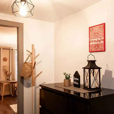 Centre - L'evidence - Parking Apartment